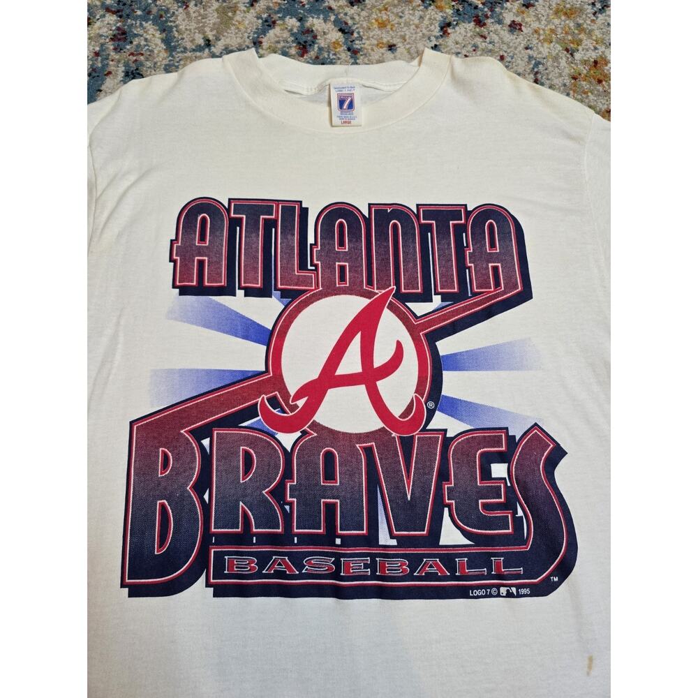Vintage 1995 Logo 7 Atlanta Braves Graphic T-Shirt Size Large MLB Baseball